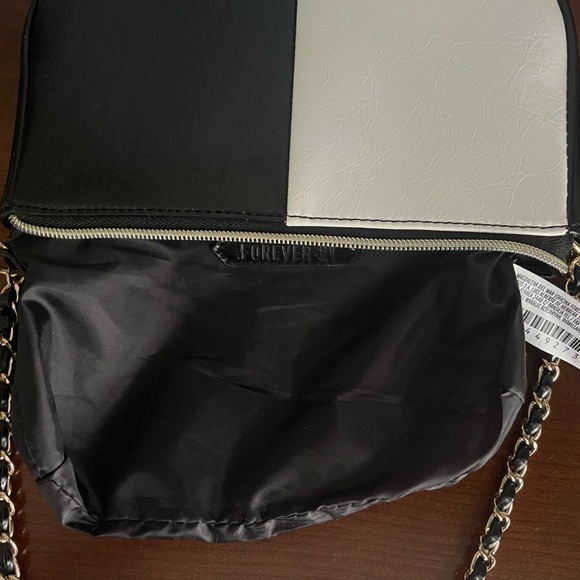 Forever 21 Black and White Purse with Gold and Black Chain Strap - Picture 4 of 5